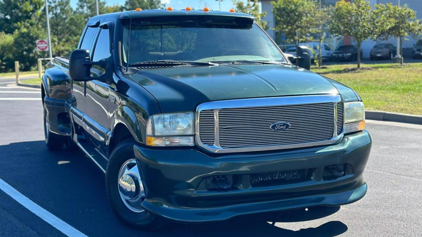 2002 Ford Super Duty F-350 XL — Pickup Truck — 82,948 mi — Chantilly, VA