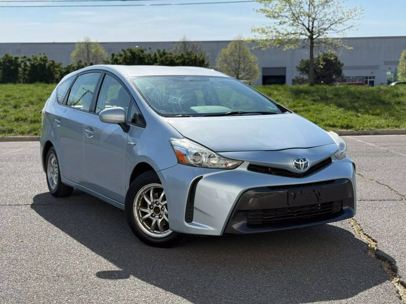 2015 Toyota Prius v Two — Wagon — 151,064 mi — Chantilly, VA