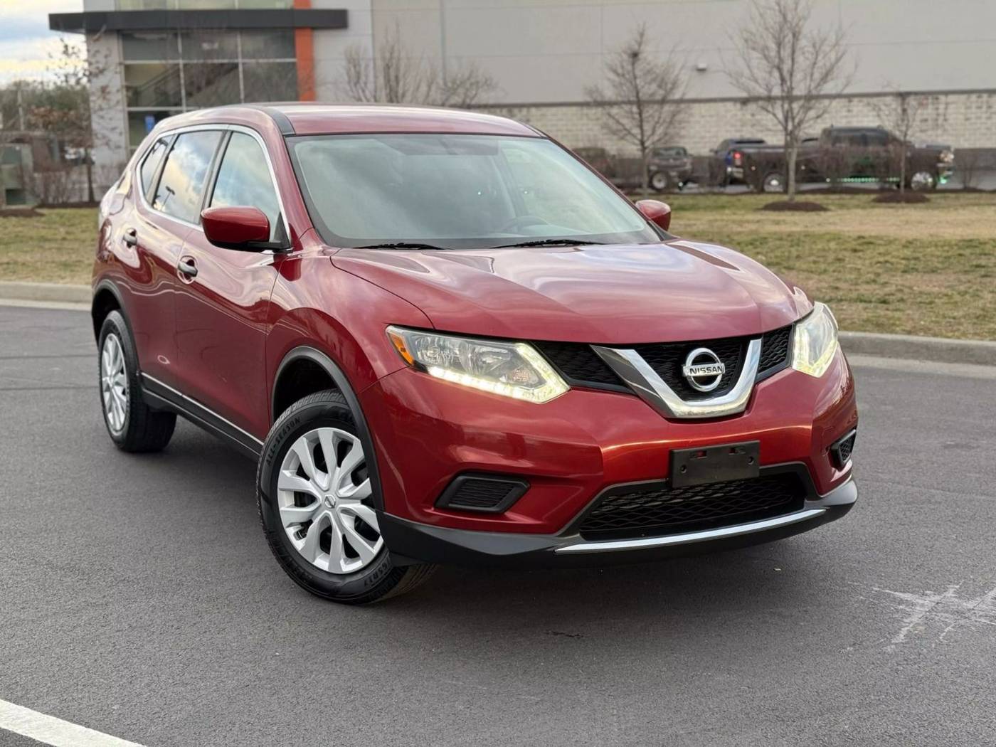 2016 Nissan Rogue S — SUV — 111,725 mi — Chantilly, VA
