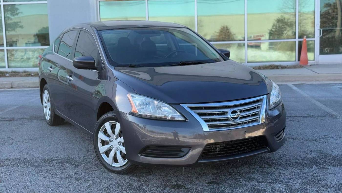 2015 Nissan Sentra SV — Sedan — 118,301 mi — Chantilly, VA
