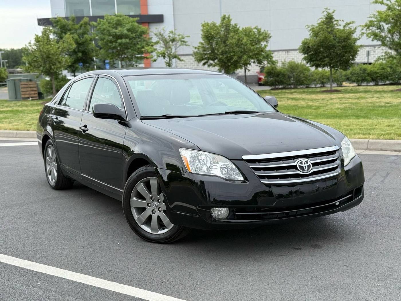 2006 Toyota Avalon XL — Sedan — 86,676 mi — Chantilly, VA