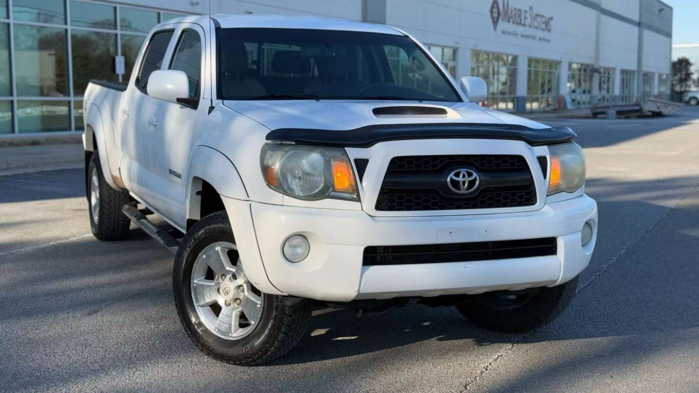 2011 Toyota Tacoma Base — Pickup Truck — 107,035 mi — Chantilly, VA