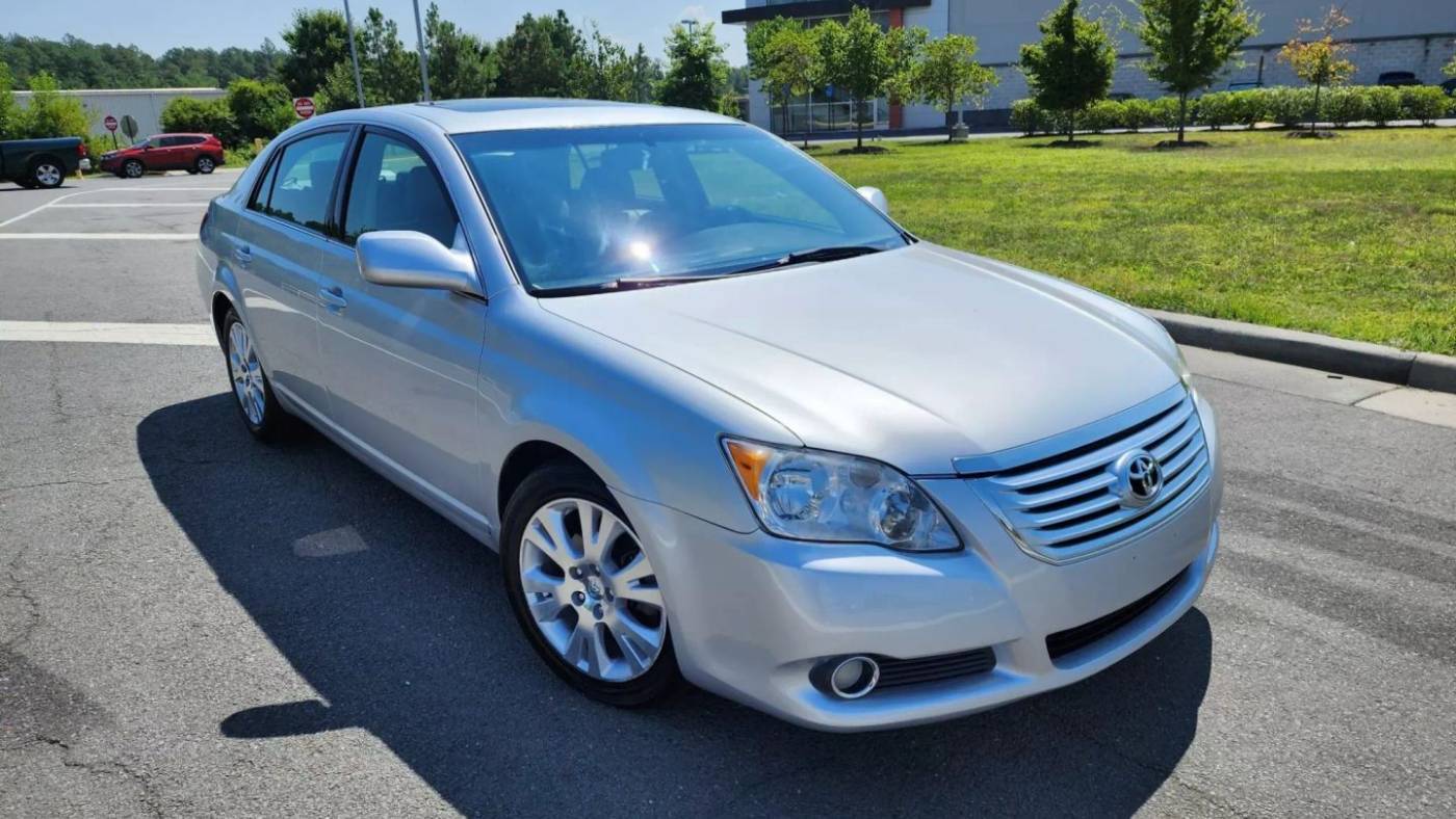 2008 Toyota Avalon XLS — Sedan — 93,751 mi — Chantilly, VA