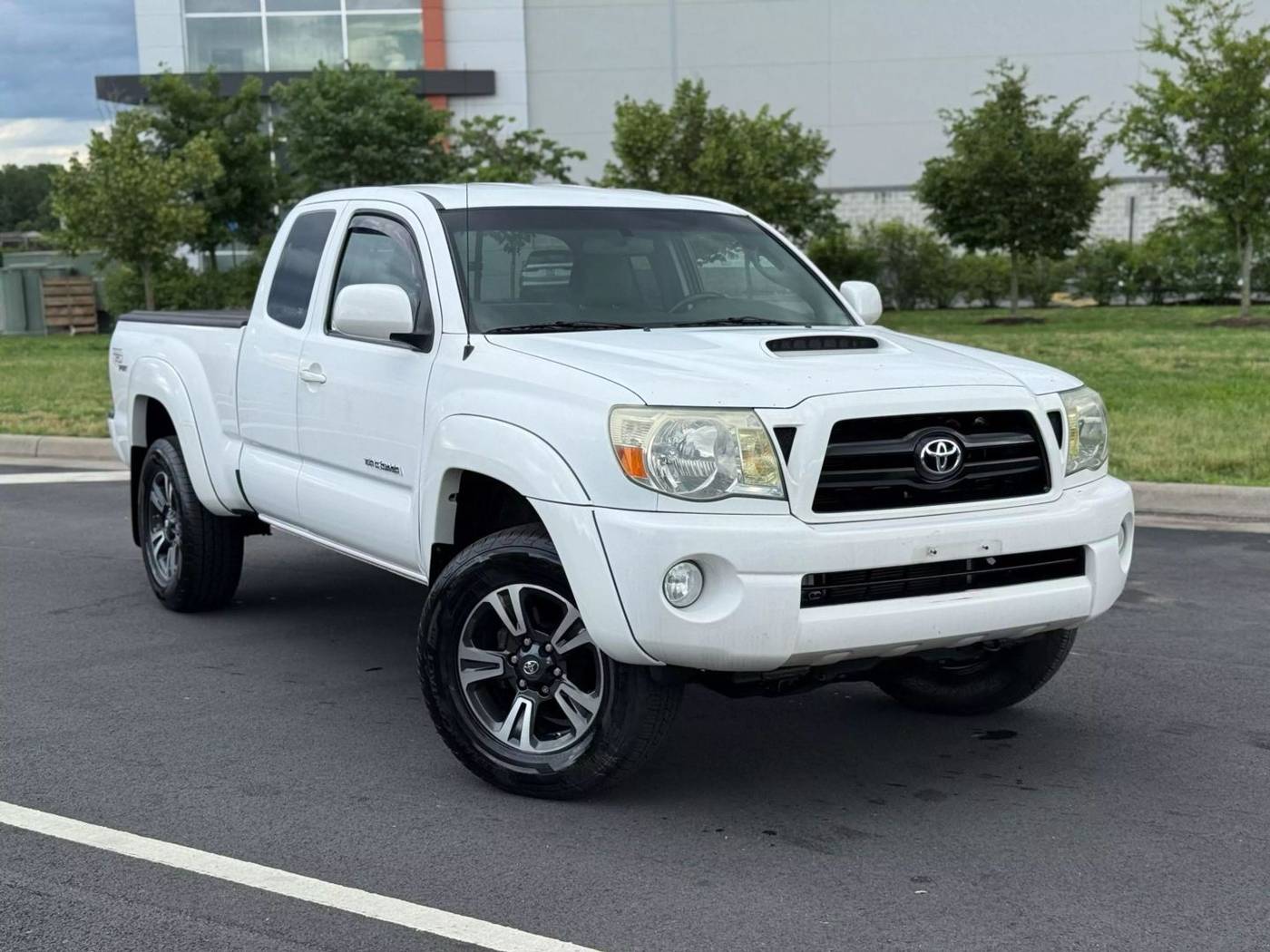 2006 Toyota Tacoma Base — Pickup Truck — 94,363 mi — Chantilly, VA