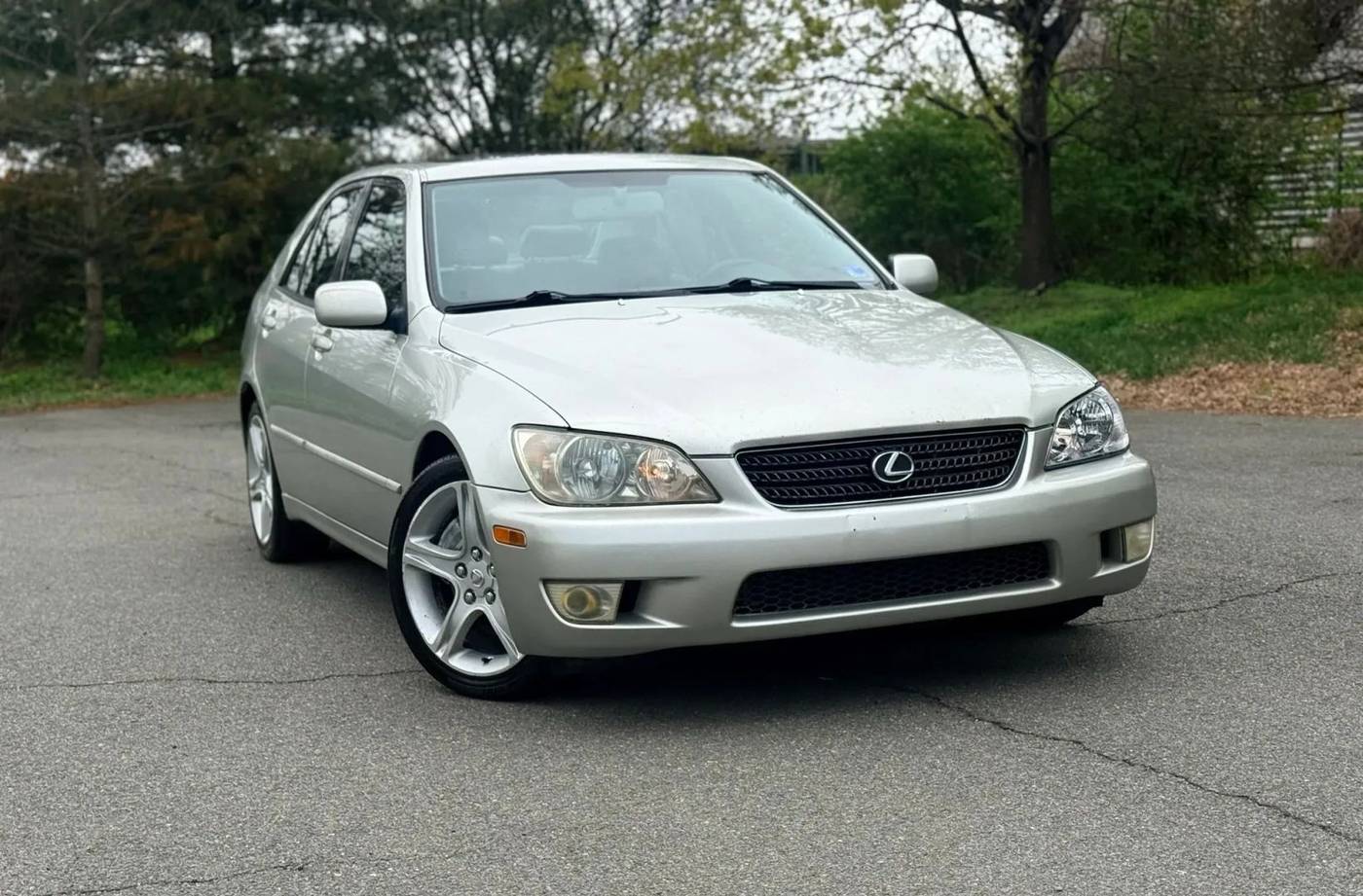 2002 Lexus IS IS 300 — Sedan — 143,328 mi — Chantilly, VA