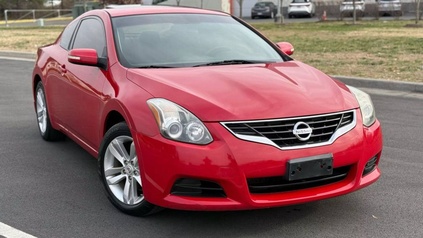 2010 Nissan Altima 2.5 S — Coupe — 141,360 mi — Chantilly, VA