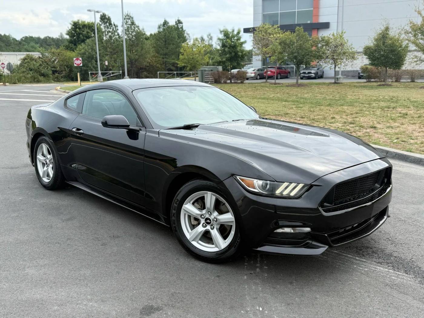2017 Ford Mustang V6 — Coupe — 80,515 mi — Chantilly, VA