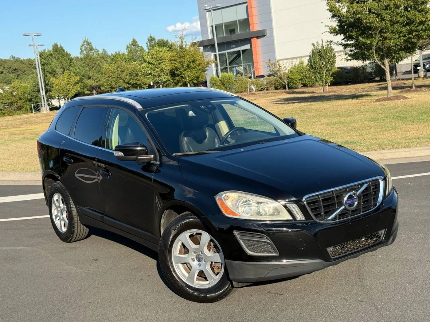 2012 Volvo XC60 3.2 — SUV — 126,854 mi — Chantilly, VA