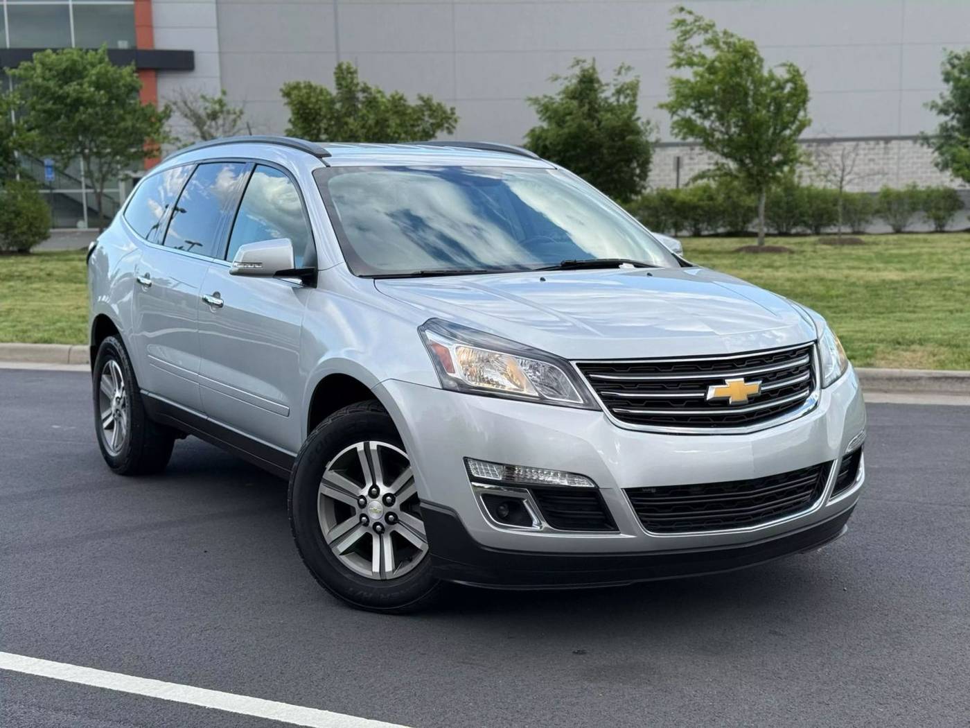 2017 Chevrolet Traverse LT — SUV — 107,332 mi — Chantilly, VA