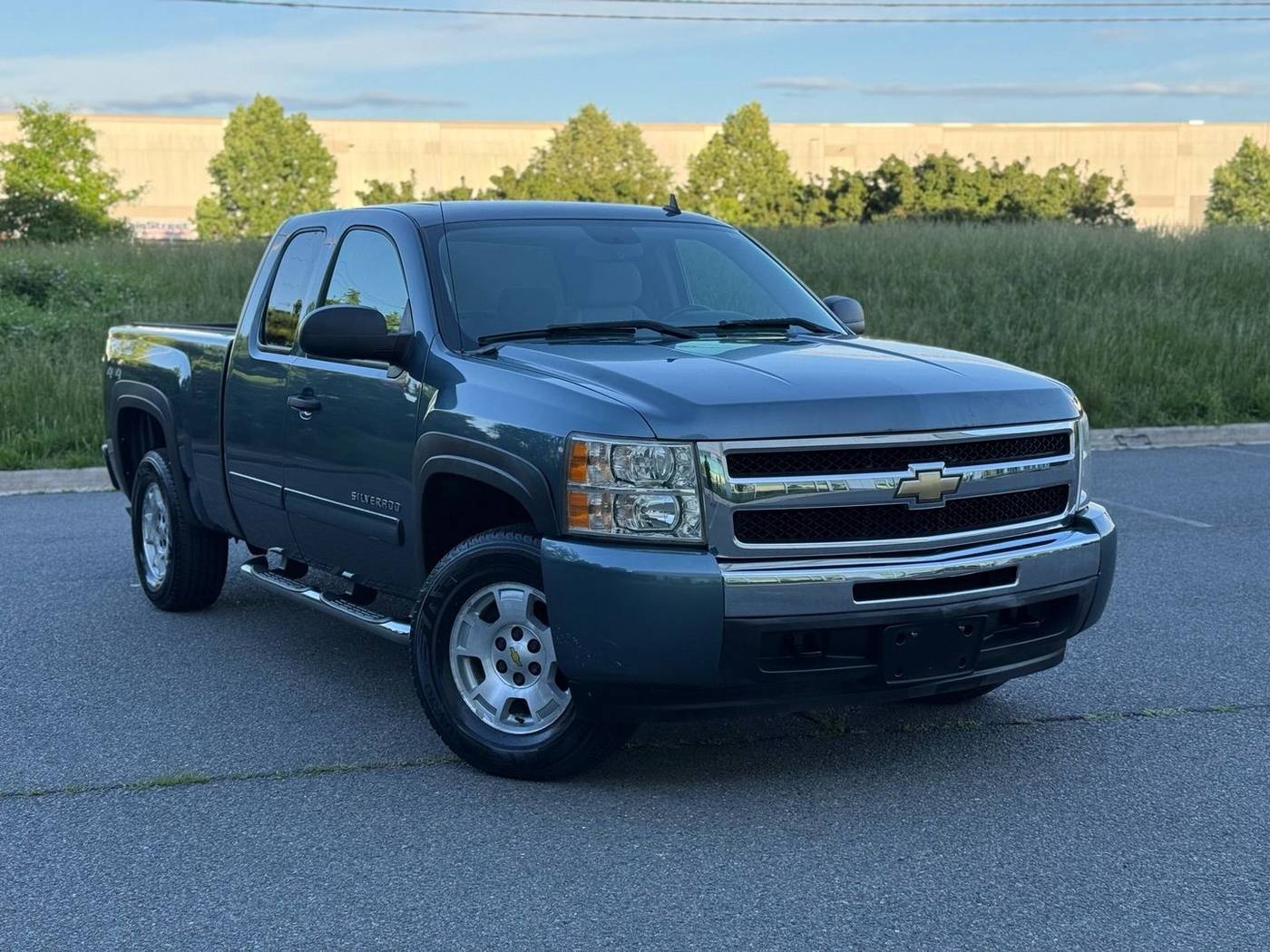 2010 Chevrolet Silverado 1500 LT — Pickup Truck — 100,149 mi — Chantilly, VA