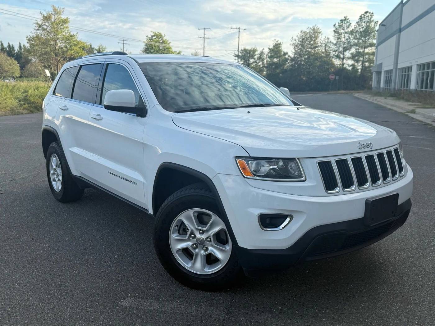 2015 Jeep Grand Cherokee Laredo — SUV — 141,649 mi — Chantilly, VA