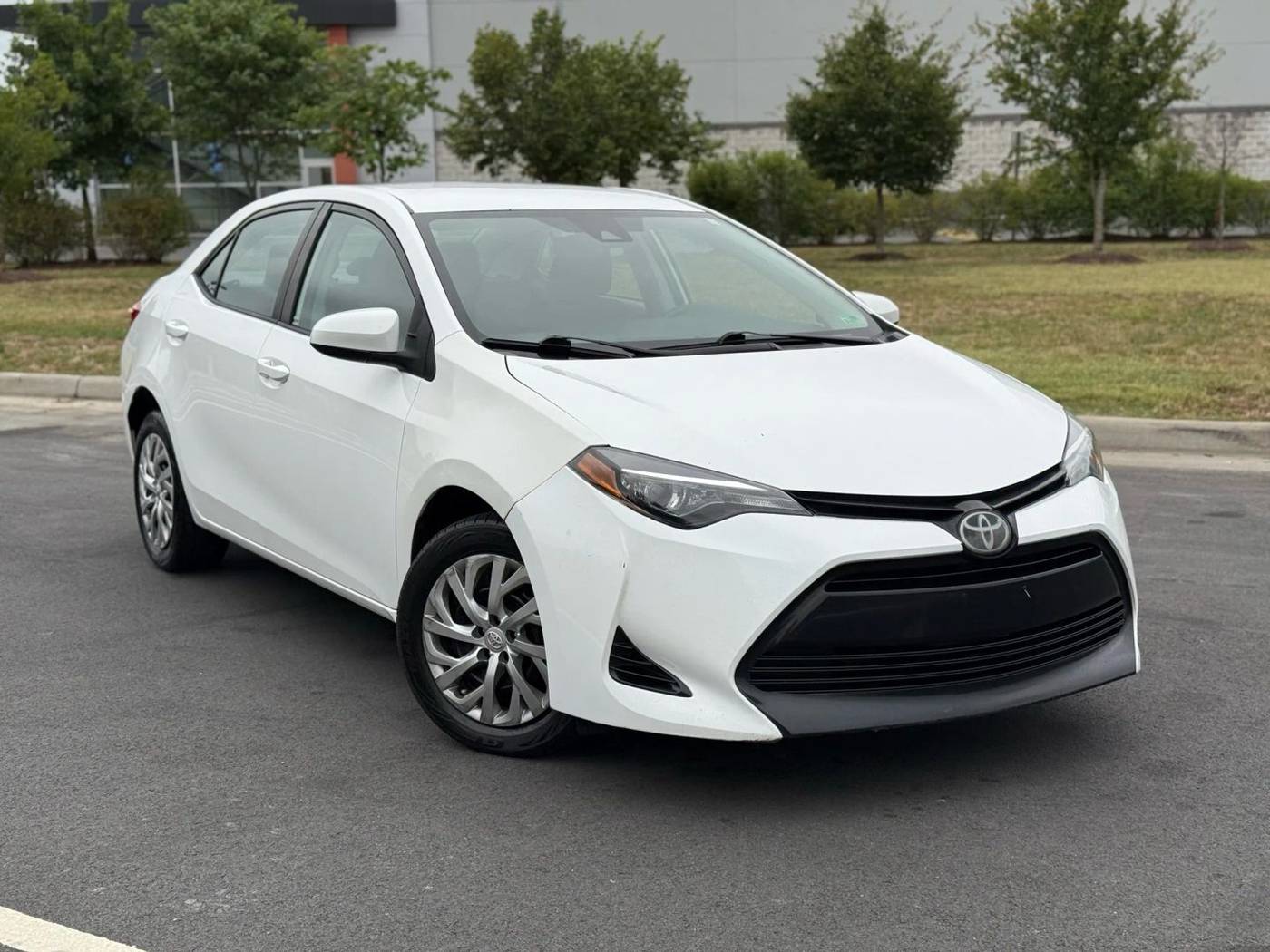 2019 Toyota Corolla L — Sedan — 126,195 mi — Chantilly, VA