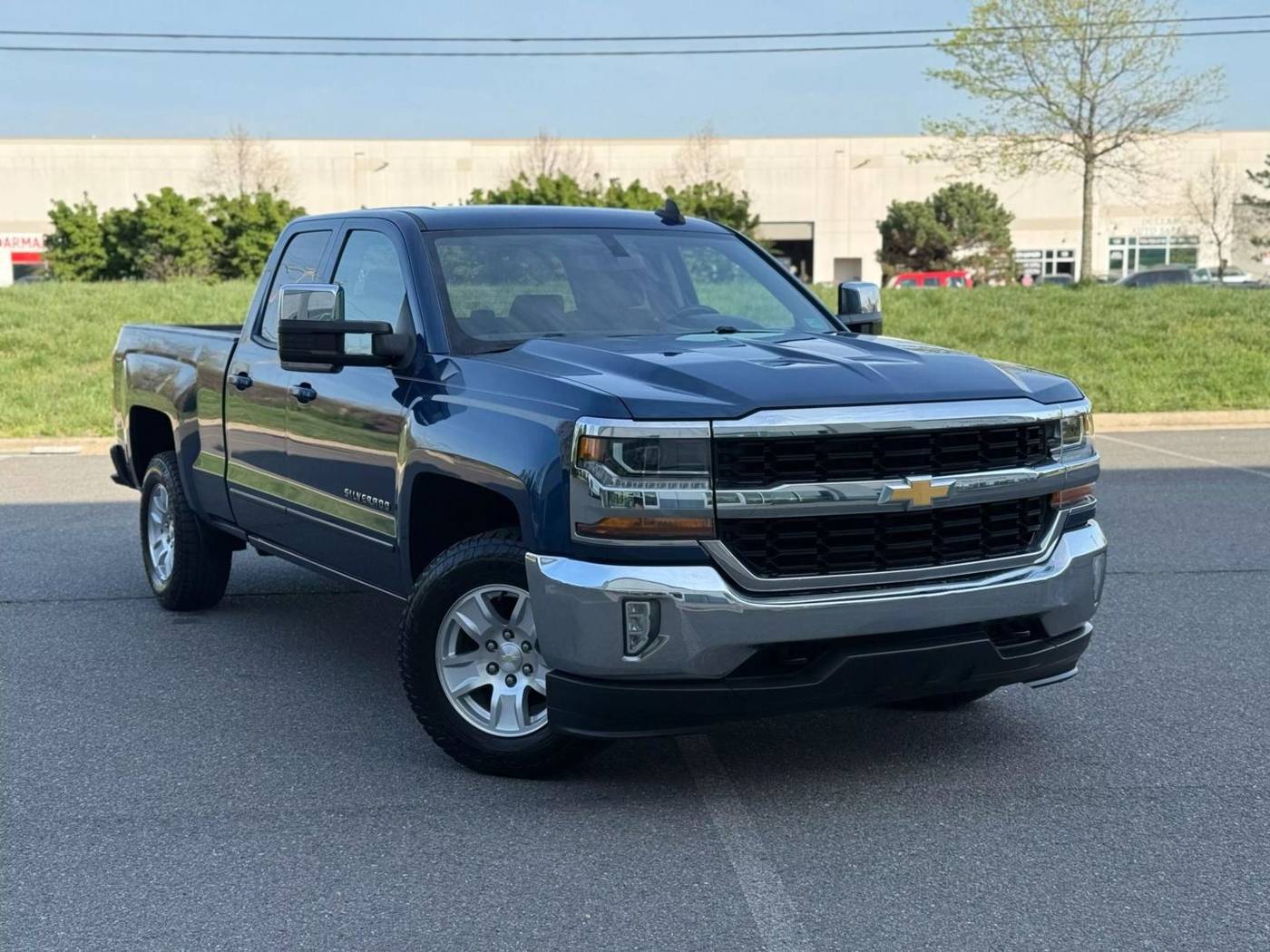 2017 Chevrolet Silverado 1500 LT — Pickup Truck — 113,228 mi — Chantilly, VA