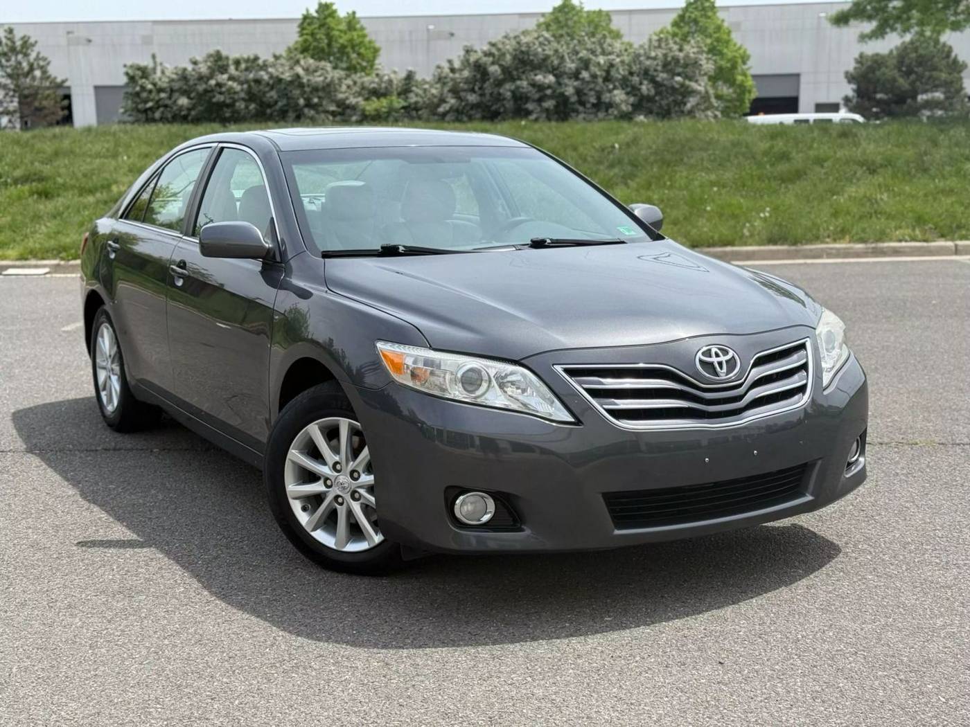 2011 Toyota Camry LE — Sedan — 126,624 mi — Chantilly, VA