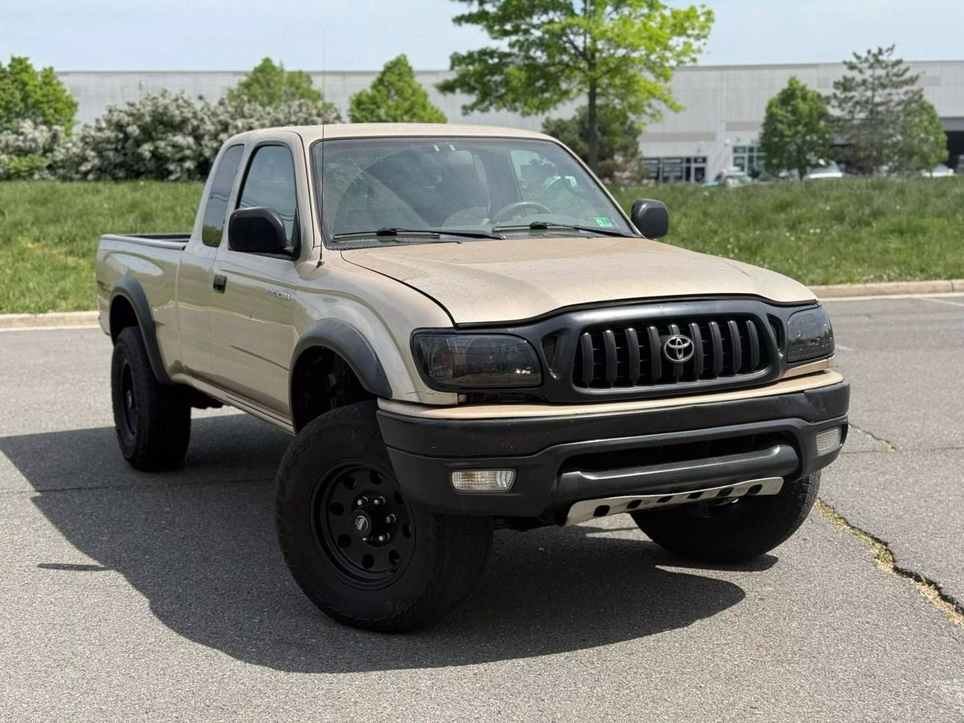 2004 Toyota Tacoma Base — Pickup Truck — 170,687 mi — Chantilly, VA