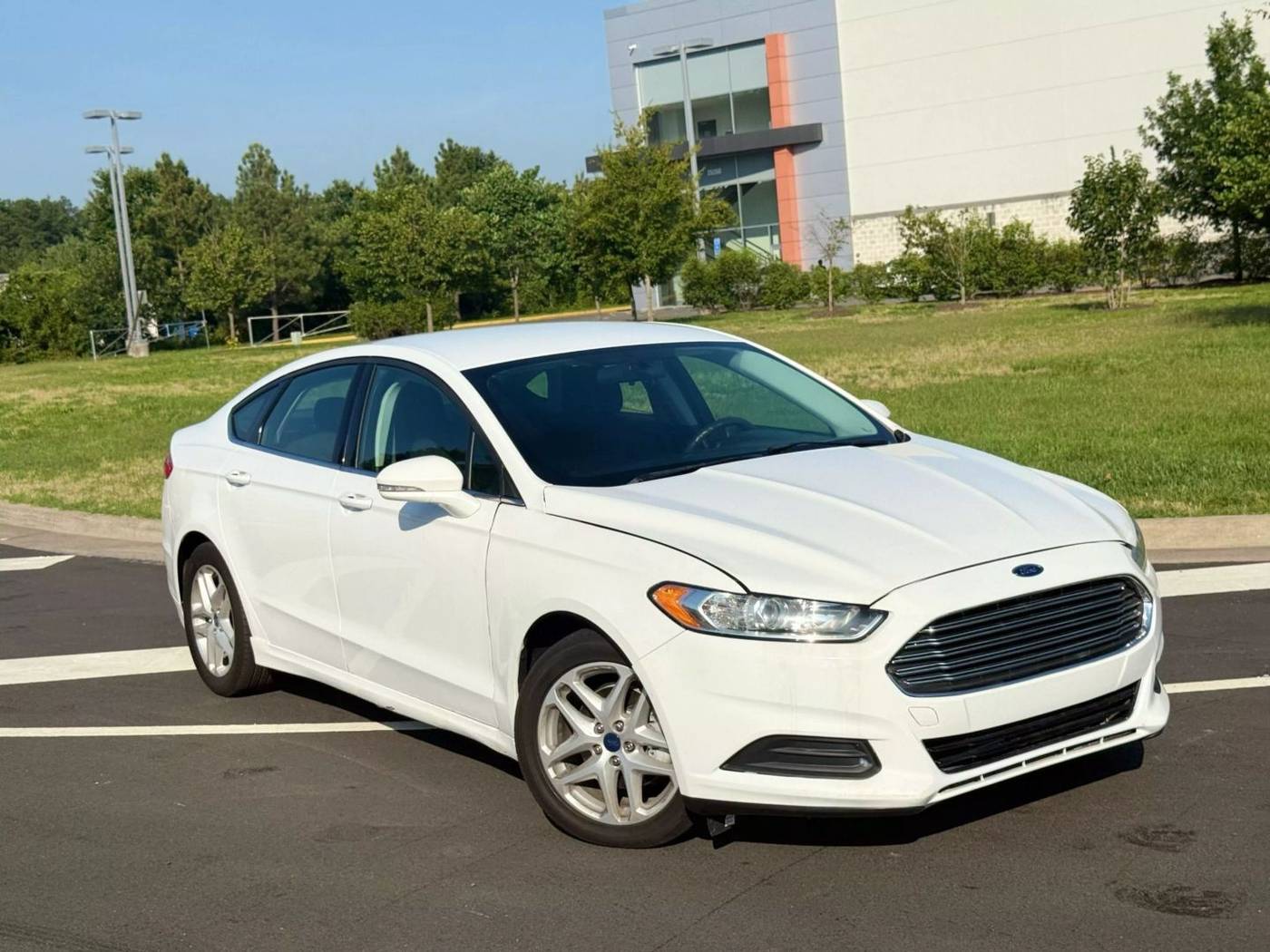 2016 Ford Fusion SE — Sedan — 99,697 mi — Chantilly, VA