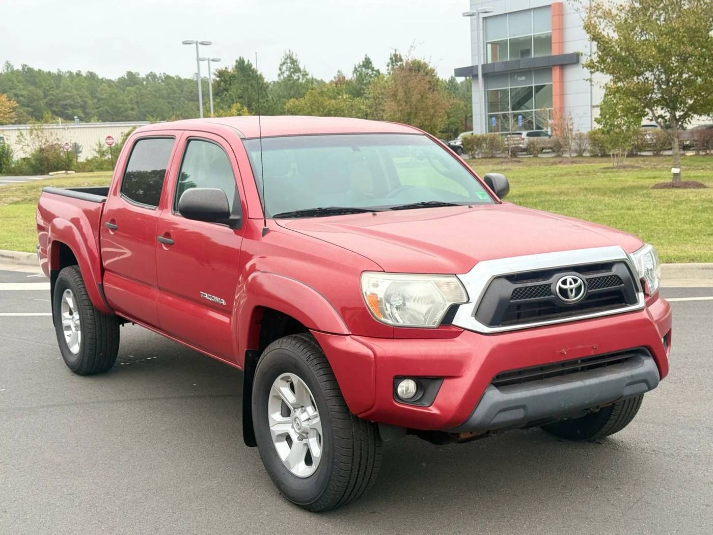 2013 Toyota Tacoma Base — Pickup Truck — 156,662 mi — Chantilly, VA