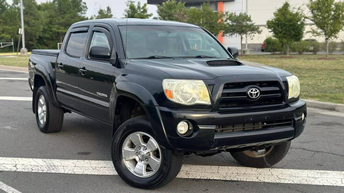 2005 Toyota Tacoma Base — Pickup Truck — 135,028 mi — Chantilly, VA