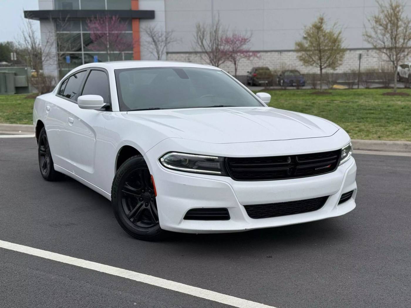 2020 Dodge Charger SXT — Sedan — 104,267 mi — Chantilly, VA