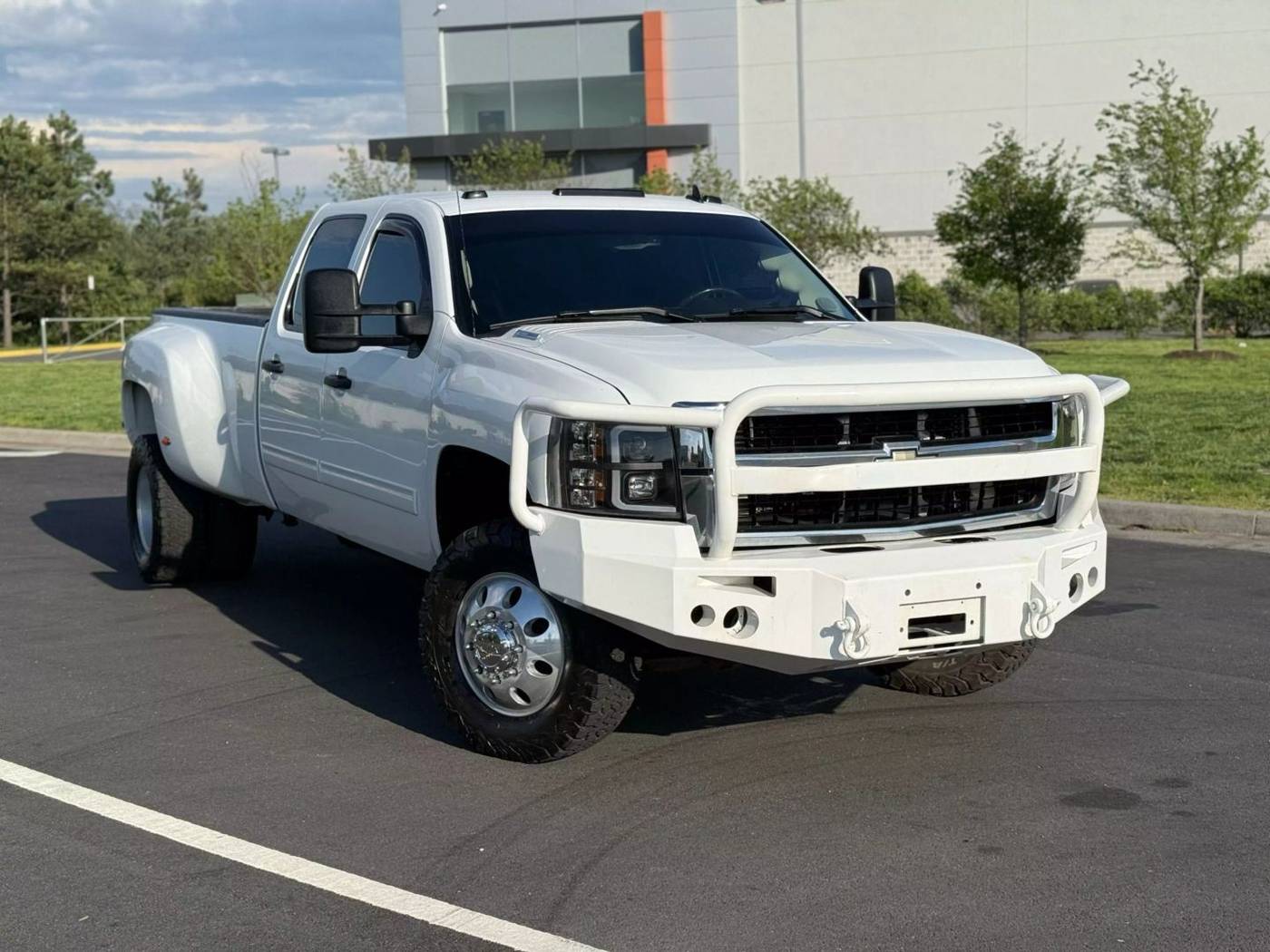 2011 Chevrolet Silverado 3500HD LT — Pickup Truck — 150,073 mi — Chantilly, VA