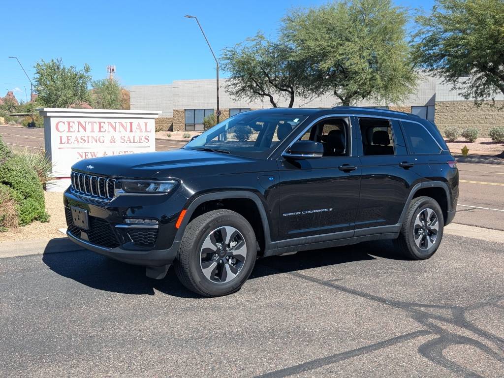 2023 Jeep Grand Cherokee 4xe — SUV — 30,165 mi — Phoenix, AZ