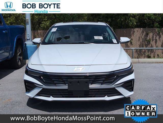 2025 Hyundai Elantra Limited — Sedan — 44,509 mi — Moss Point, MS