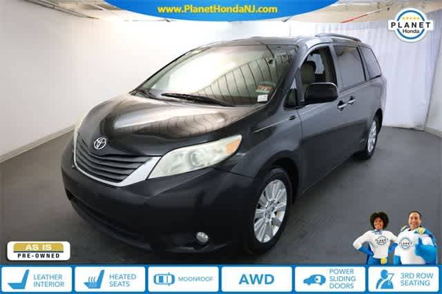 2011 Toyota Sienna XLE — Minivan — 153,989 mi — Union, NJ