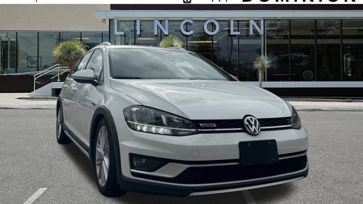 2019 Volkswagen Golf Alltrack S — Wagon — 68,018 mi — San Antonio, TX