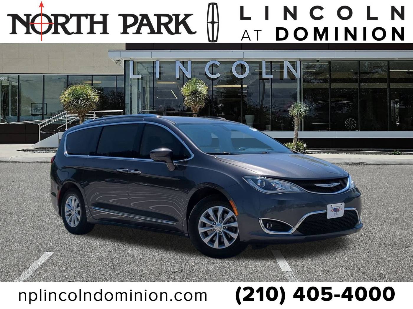 2019 Chrysler Pacifica Touring L — Minivan — 99,936 mi — San Antonio, TX