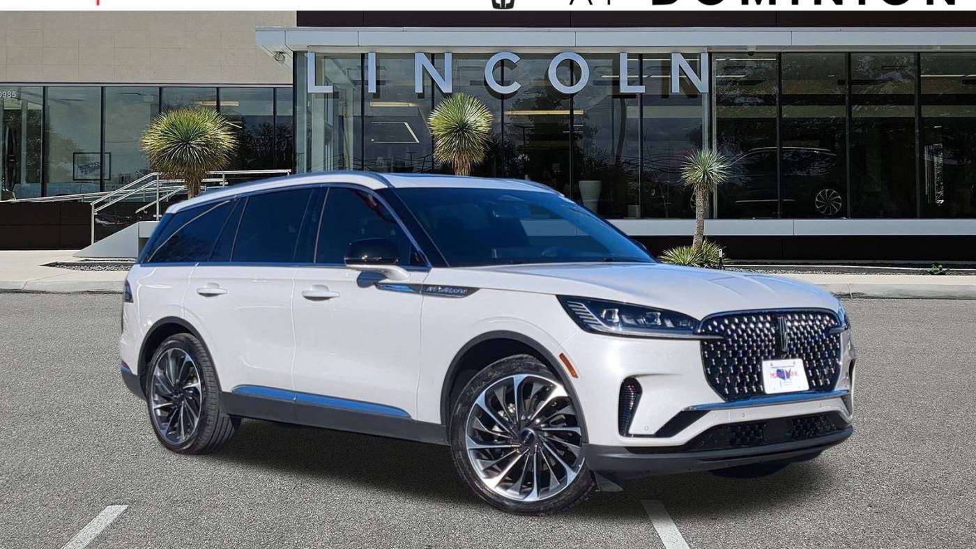 2025 Lincoln Aviator Reserve — SUV — 1,735 mi — San Antonio, TX