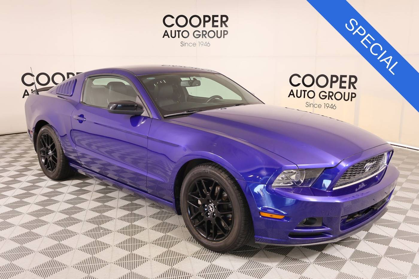 2014 Ford Mustang V6
