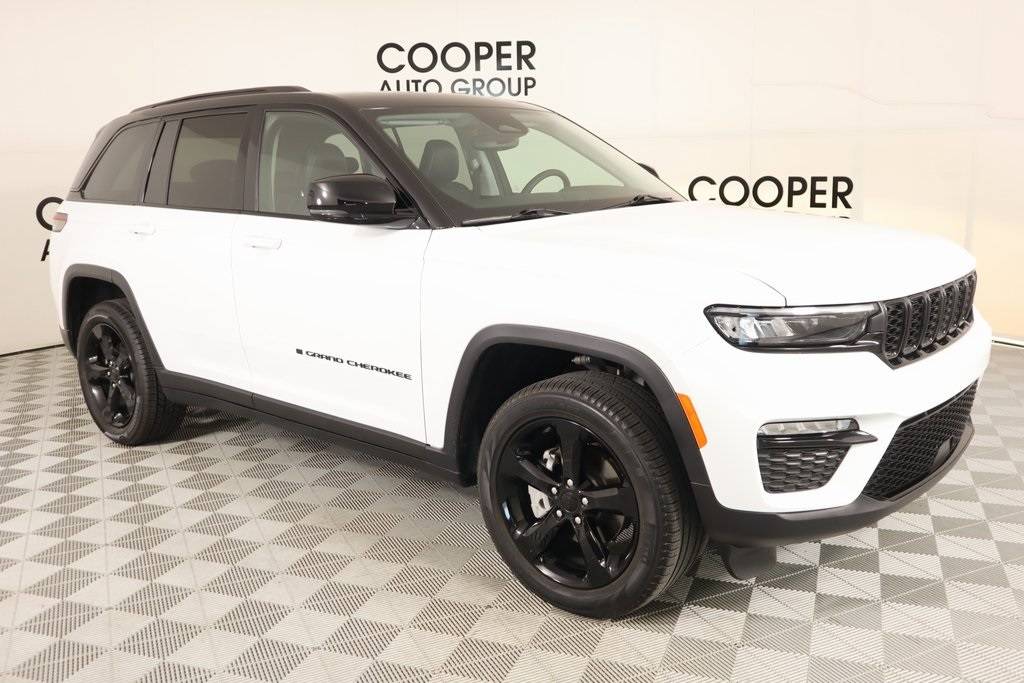 2023 Jeep Grand Cherokee Limited — SUV — 18,348 mi — Yukon, OK