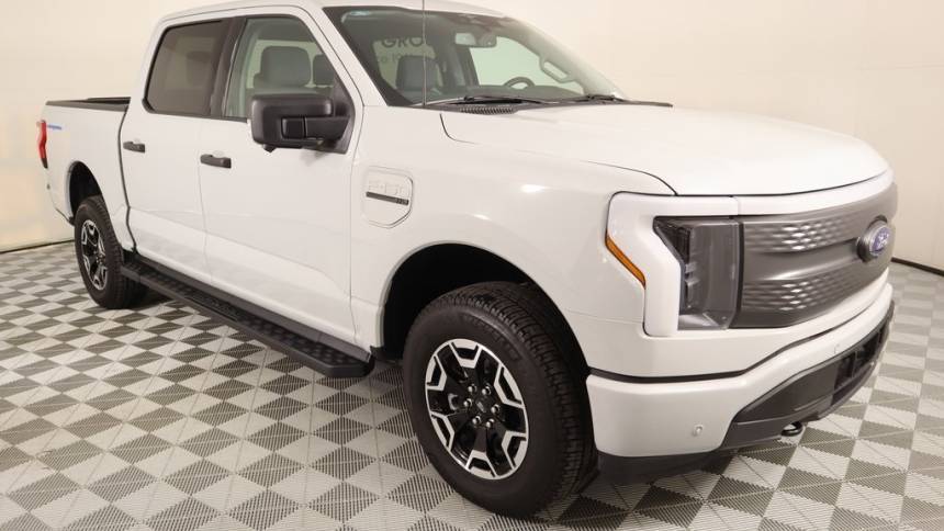 2023 Ford F-150 Lightning XLT — Pickup Truck — 10,509 mi — Yukon, OK
