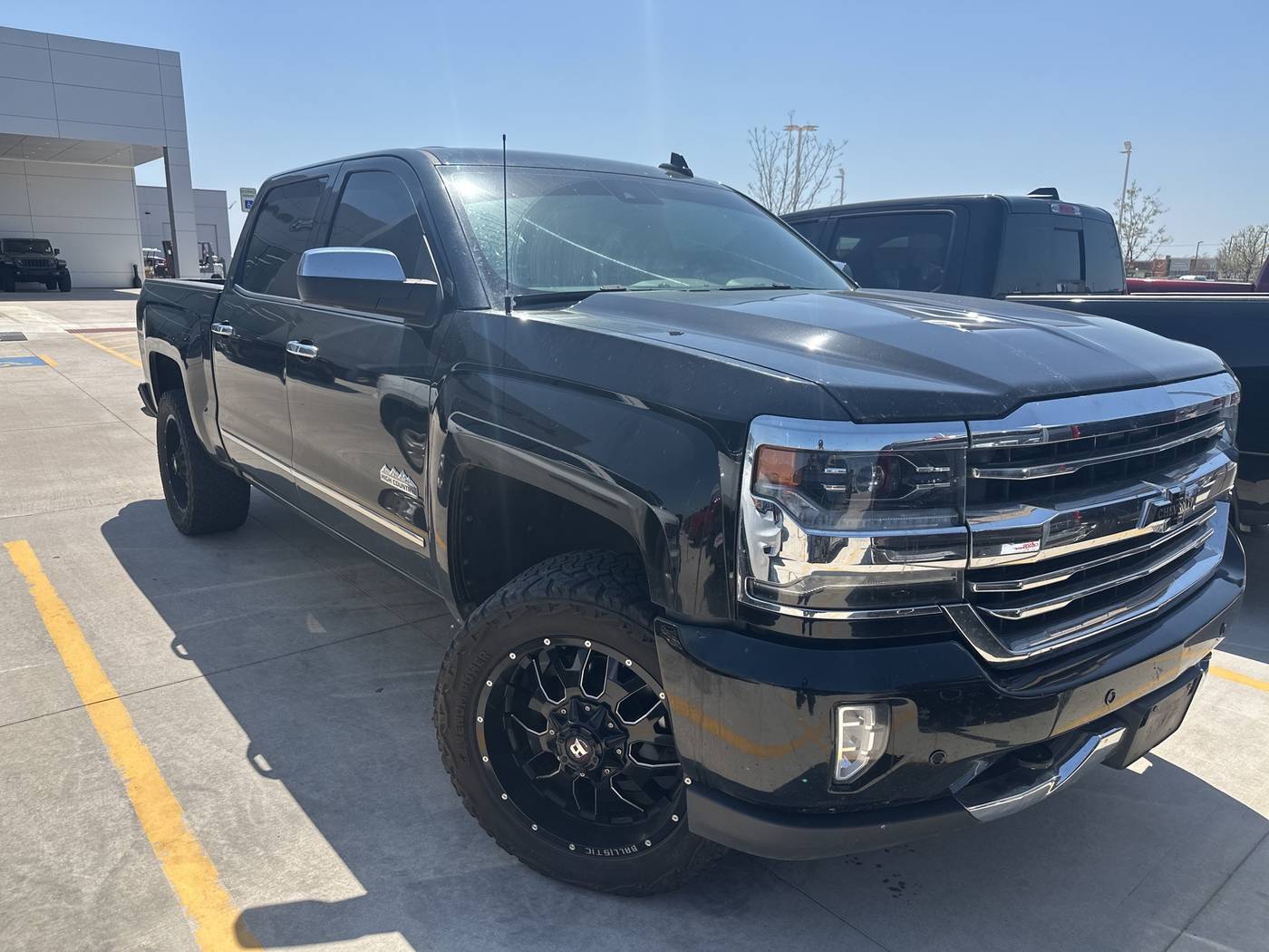 2018 Chevrolet Silverado 1500 High Country — Pickup Truck — 129,880 mi — Yukon, OK