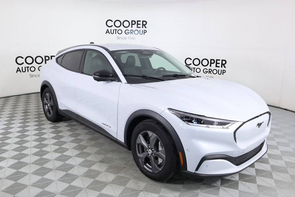 2023 Ford Mustang Mach-E Select — SUV — 22,266 mi — Yukon, OK