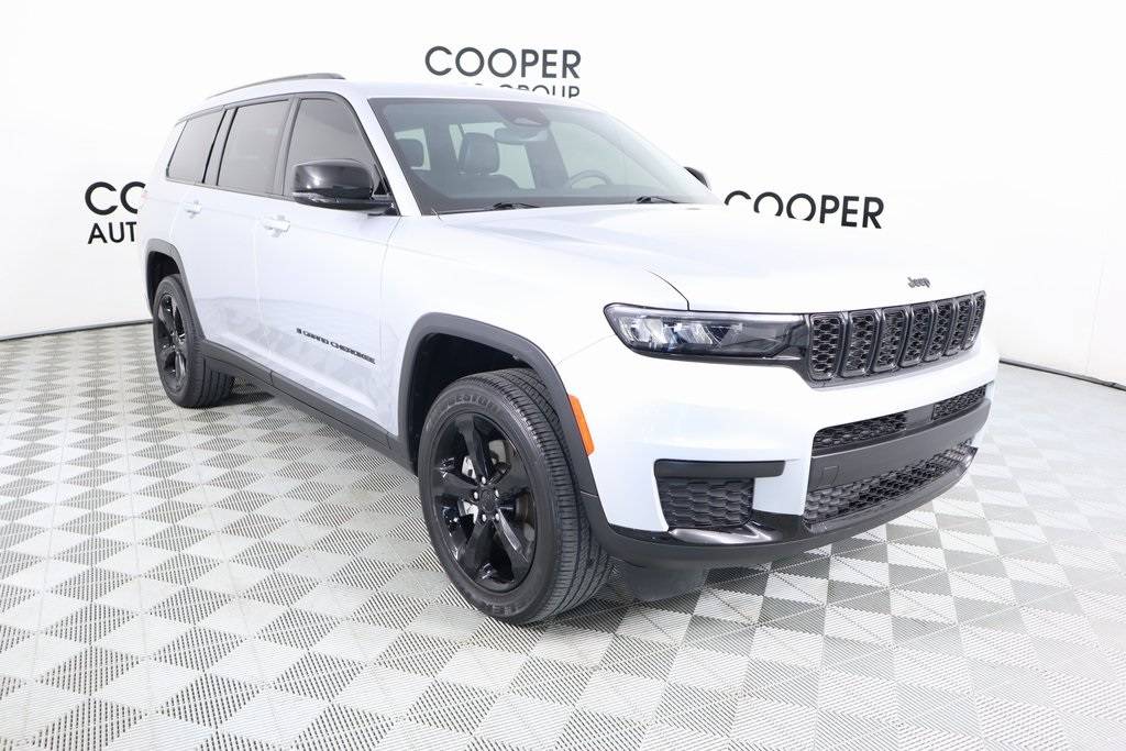 2023 Jeep Grand Cherokee Altitude — SUV — 64,371 mi — Yukon, OK