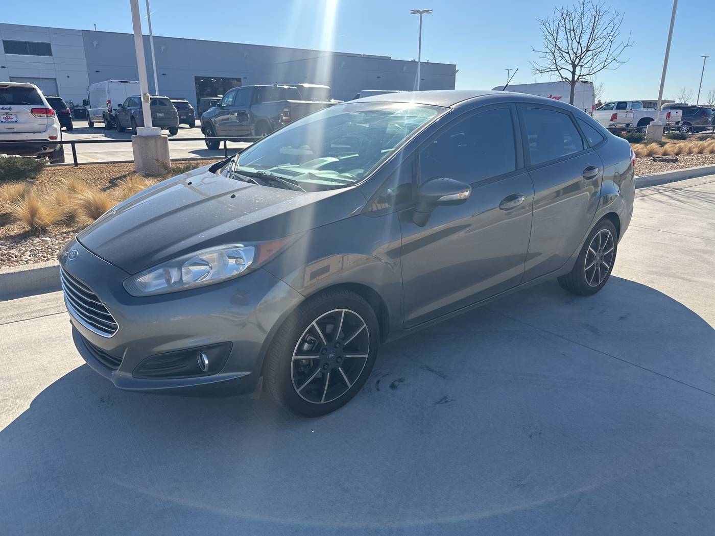 2016 Ford Fiesta SE — Sedan — 97,234 mi — Yukon, OK