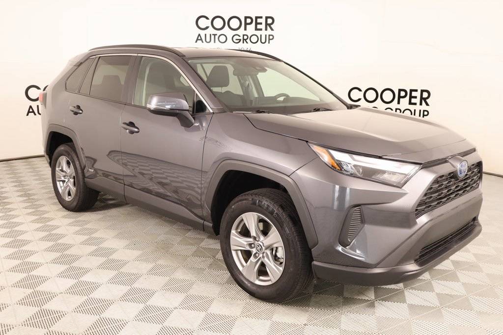 2024 Toyota RAV4 Hybrid LE — SUV — 11,022 mi — Yukon, OK