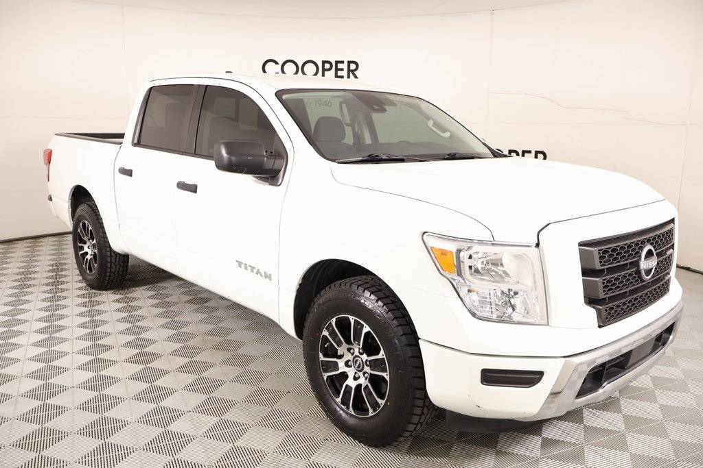 2023 Nissan Titan SV — Pickup Truck — 57,862 mi — Yukon, OK