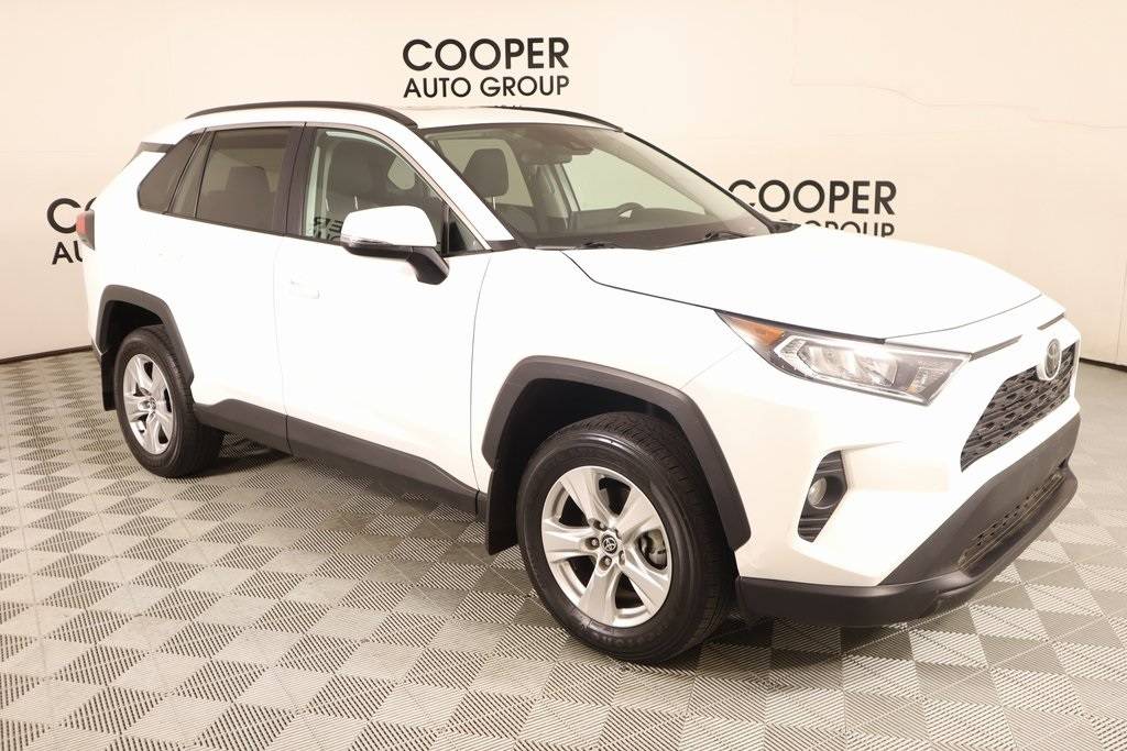 2021 Toyota RAV4 XLE — SUV — 37,914 mi — Yukon, OK