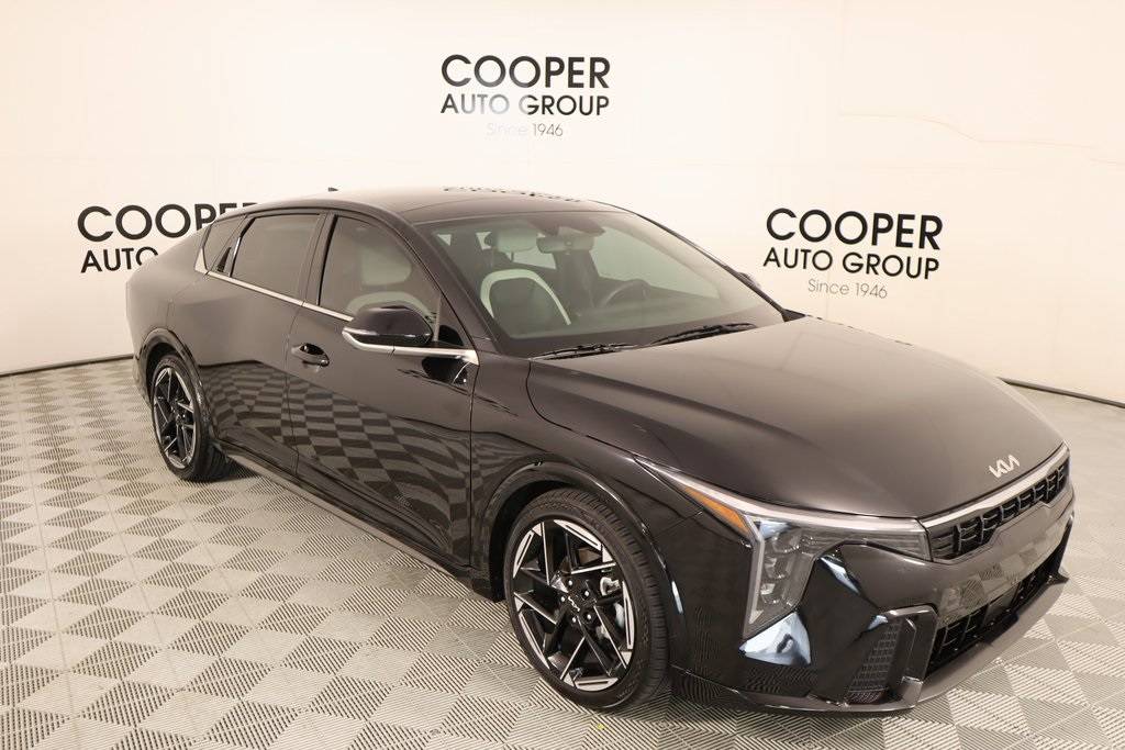 2025 Kia K4 GT-Line — Sedan — 1,118 mi — Yukon, OK