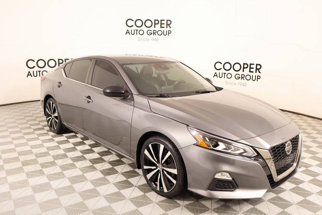 2022 Nissan Altima SR — Sedan — 39,221 mi — Yukon, OK