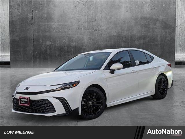 2025 Toyota Camry SE — Sedan — 3,911 mi — Houston, TX