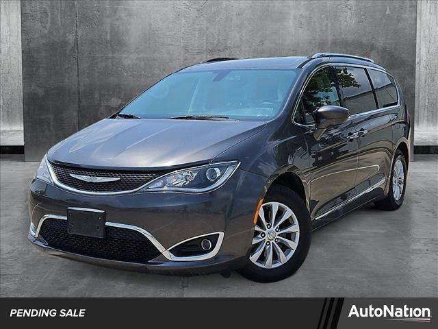 2018 Chrysler Pacifica Touring L — Minivan — 89,121 mi — Houston, TX