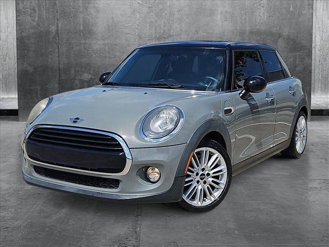 2016 MINI Hardtop Cooper — Hatchback — 89,919 mi — Houston, TX
