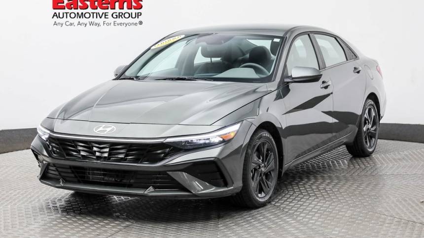2024 Hyundai Elantra Hybrid Blue — Sedan — 8,963 mi — Hyattsville, MD