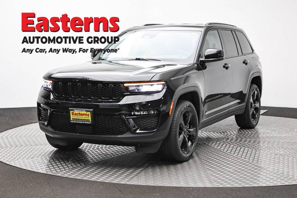 2023 Jeep Grand Cherokee Limited — SUV — 32,638 mi — Hyattsville, MD
