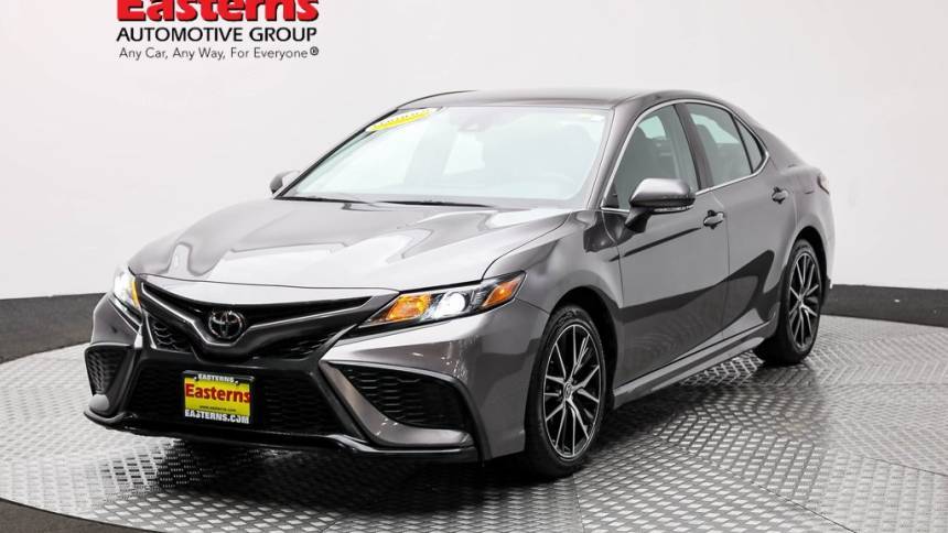 2022 Toyota Camry SE — Sedan — 58,643 mi — Hyattsville, MD