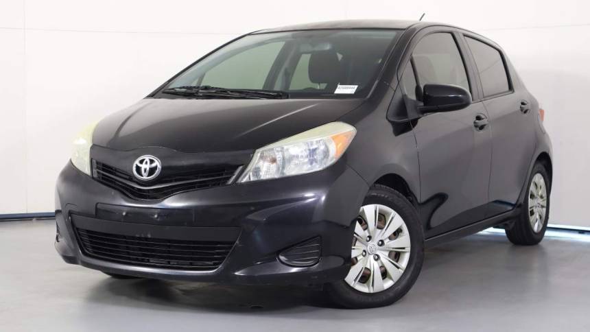 2013 Toyota Yaris LE — Hatchback — 102,446 mi — Tucson, AZ