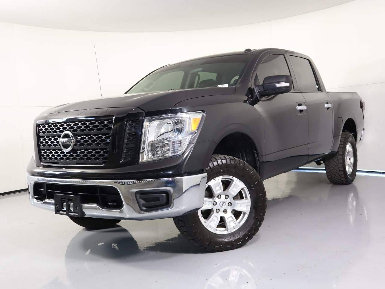 2019 Nissan Titan SV — Pickup Truck — 61,815 mi — Tucson, AZ